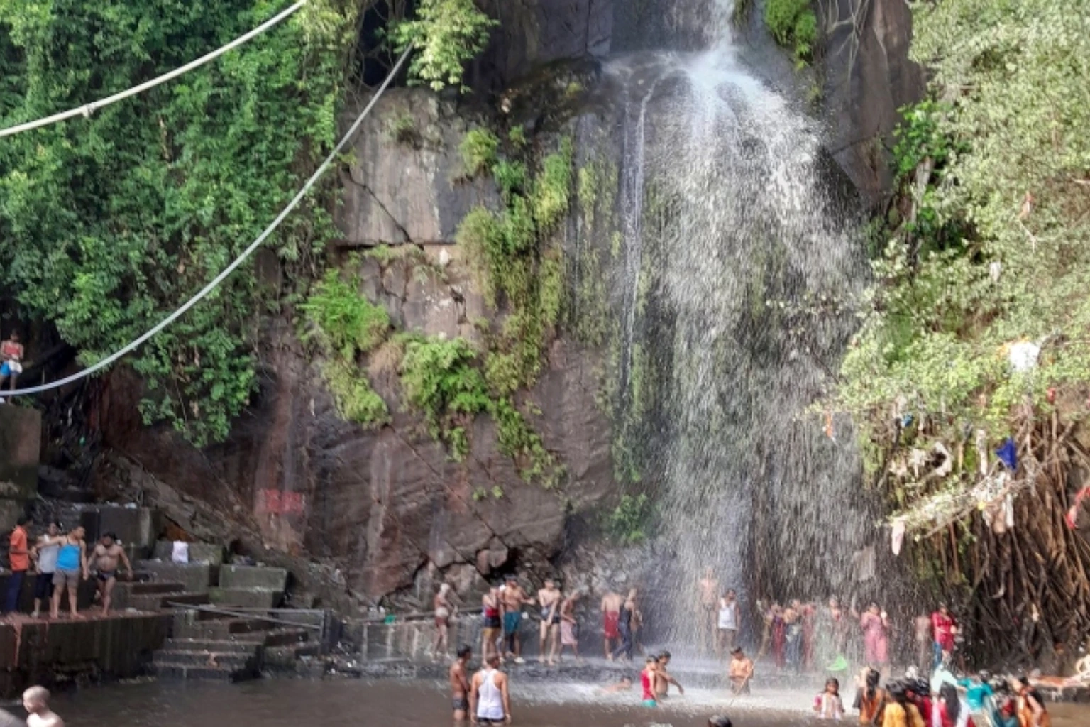 Kakolat Waterfalls